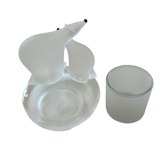 Partylite Votive Holder Polar Bear & Cub Frosted Glass Tea Light Holder - Picture 5 of 10